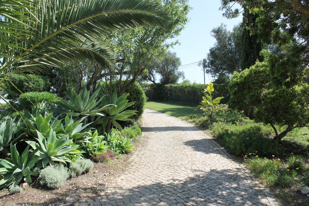 Casa Beachcomber Le Jardin Des Arts Lagos Exterior photo