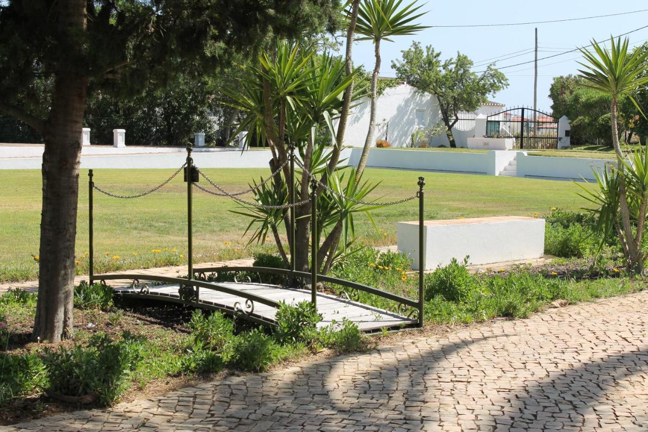 Casa Beachcomber Le Jardin Des Arts Lagos Exterior photo