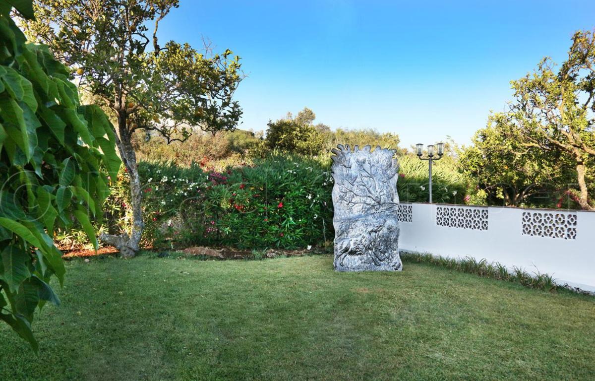 Casa Beachcomber Le Jardin Des Arts Lagos Exterior photo